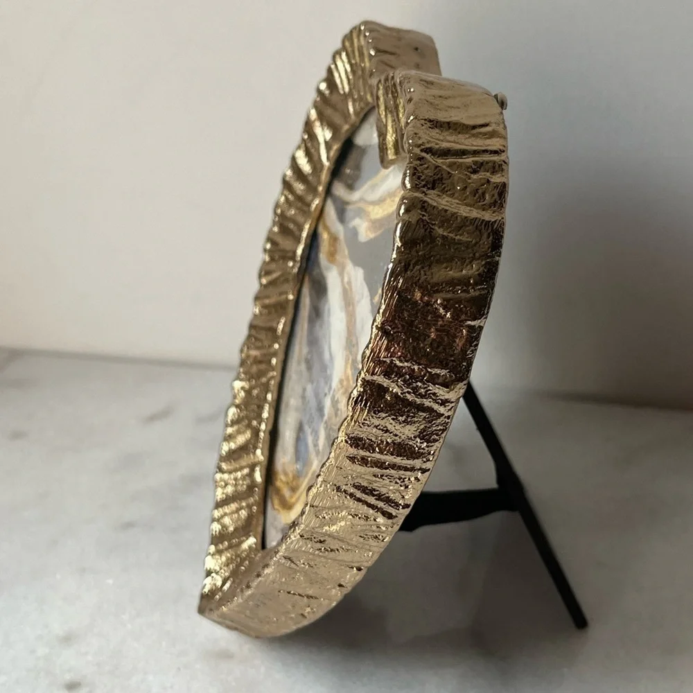 GOLD HEART SHAPED PHOTO FRAME 5x5” FREE STANDING (NEW) metal texture frame